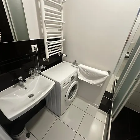 Apartament Plaza
