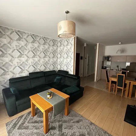 Apartament Plaza *