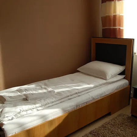 Apartament Plaza *